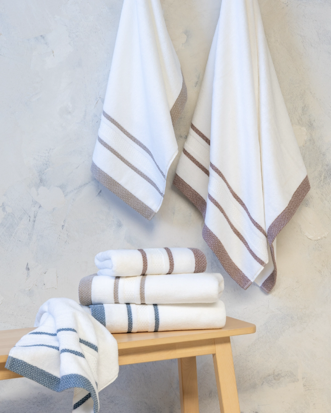 EXCEL-DUE-CHAFARICA-GUIMARAES-PORTUGAL-TOALHAS-BANHO-BATH-TOWELS-ALGODAO-COTTON-SET-CONJUNTO-AZUL-VERDE-TIJOLO-ROSTO-MAOS-CORPO-CONVIDADO-GRANDE-MEDIA-PEQUENA-TEXTIL-PORTUGUES Jogo de Banho 3 Peças "Excel Due" 520gr - Image 1