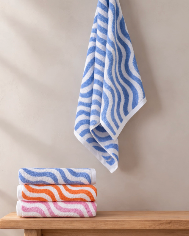 TRATTO-WAVE-CHAFARICA-GUIMARAES-PORTUGAL-TOALHAS-BANHO-BATH-TOWELS-ALGODAO-COTTON-SET-CONJUNTO-AZUL-VERDE-TIJOLO-ROSTO-MAOS-CORPO-CONVIDADO-GRANDE-MEDIA-PEQUENA-PORTUGUES- Jogo de Banho 3 Peças "Tratto Wave" 500gr - Image 1