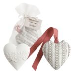 Caixa de Metal C/ Coração de Gesso Flor de Cerejeira - Mathilde M