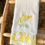 Pano de Felpo com Bordado - Coleção Mimosas