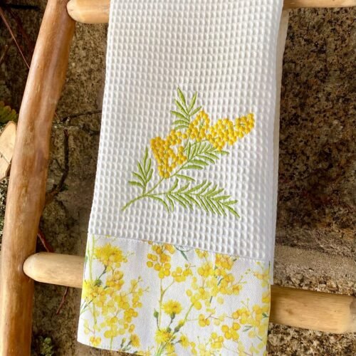 Pano de Favo com Bordado - Coleção Mimosas
