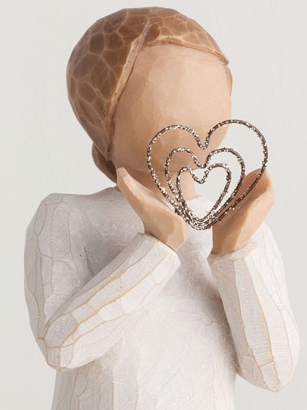 27440-Chafarica-Guimaraes-WillowTree-Lots-Of-Love-v2-700x800