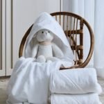chafarica-guimaraes-portugal-cores-textil-casa-hometextil-bed-cama-lençois-colchas-capas-sacos-bebe-baby-room-IRIS-bovi-2025-4